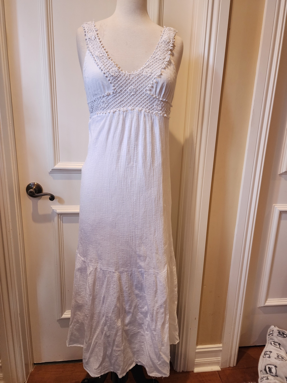 Old Navy White Crochet-Trim Maxi Dress